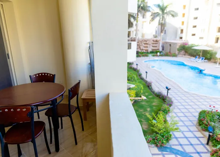 شقة El Andalous Sea View Sahl Hasheesh *